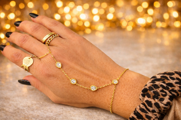 Bijoux de main I Éloise