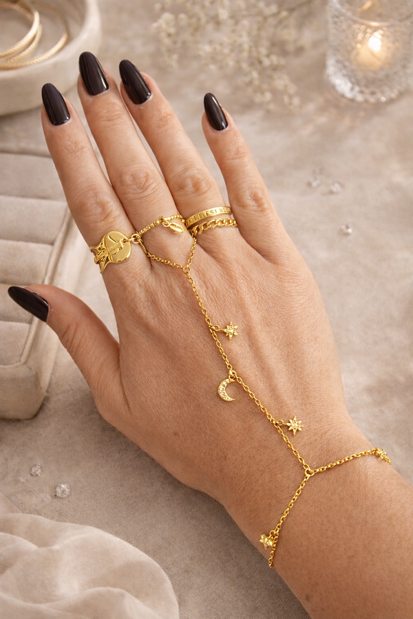 Bijoux de main I Mélina