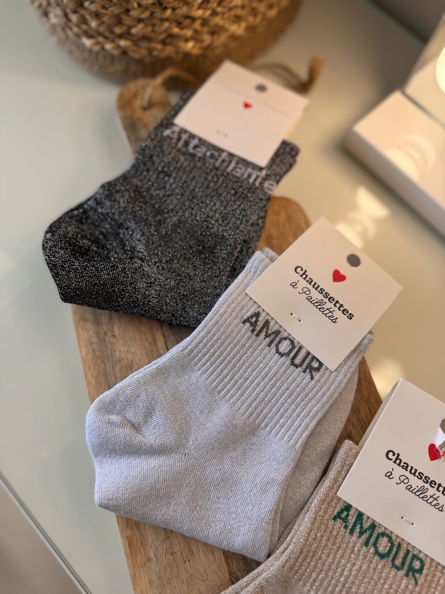 CHAUSSETTES À PAILLETTES
