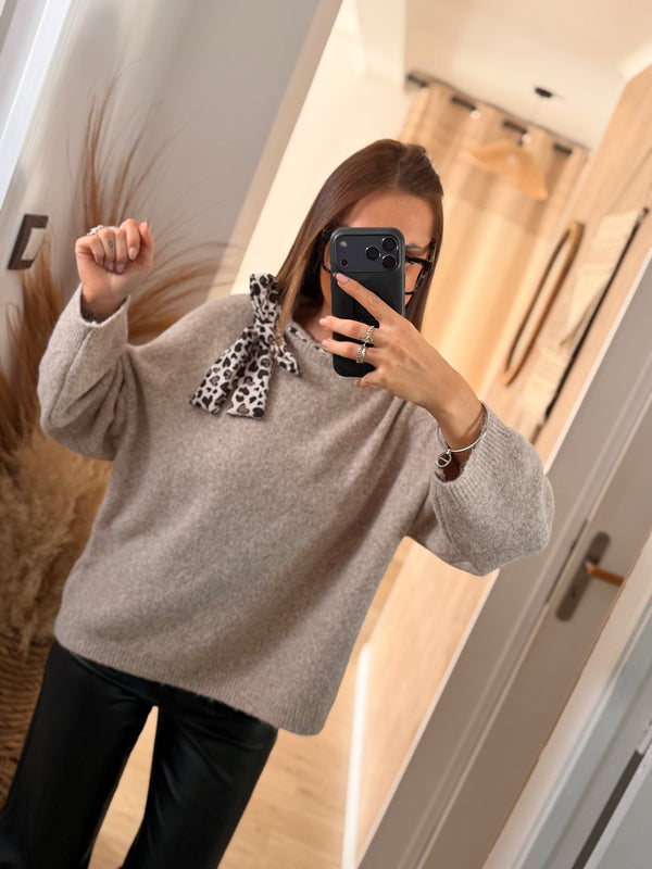 Pull louis taupe