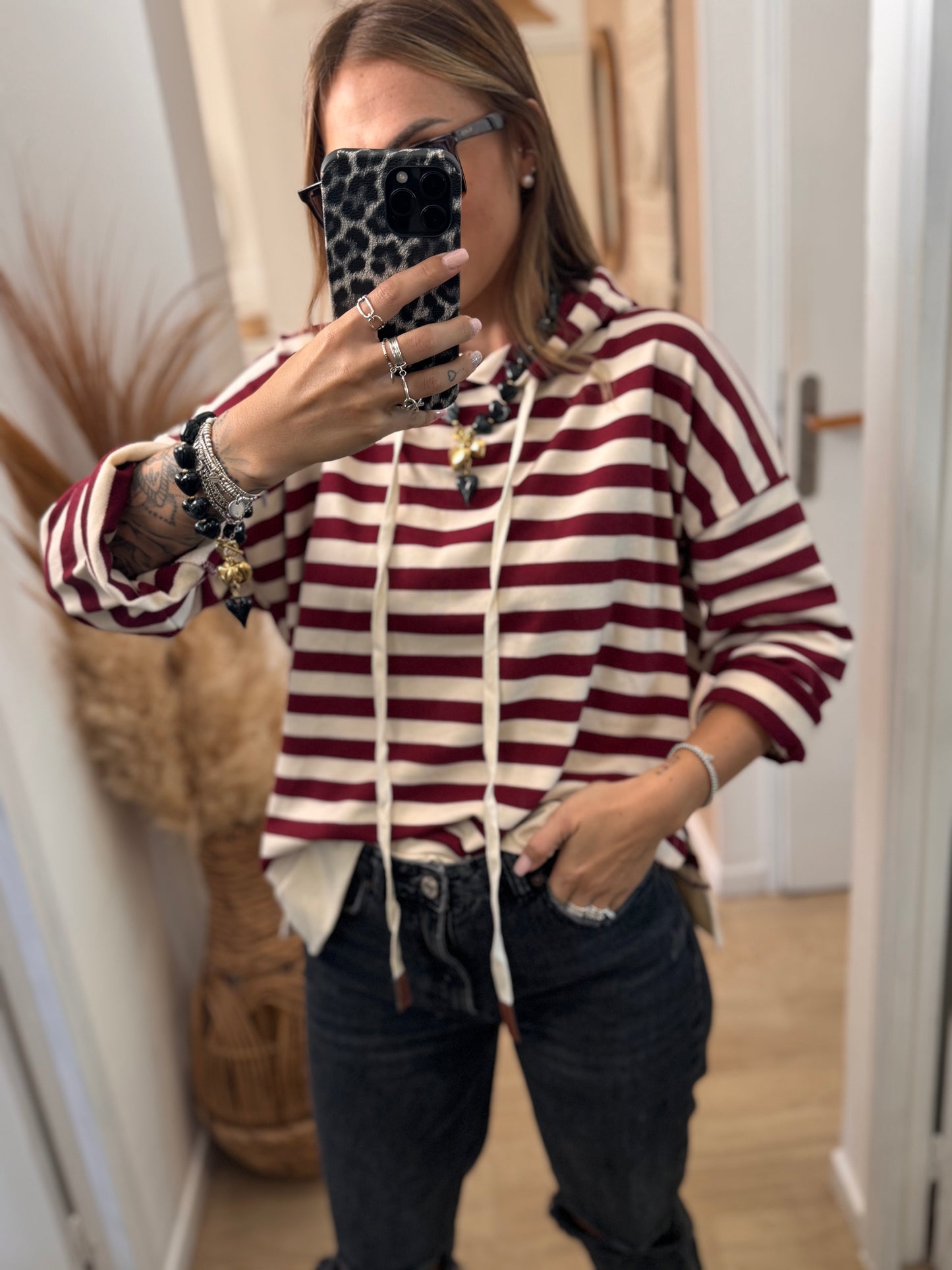 PULL À CAPUCHE BORDEAUX
