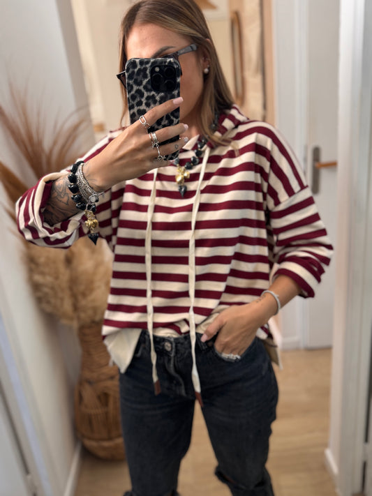 PULL À CAPUCHE BORDEAUX