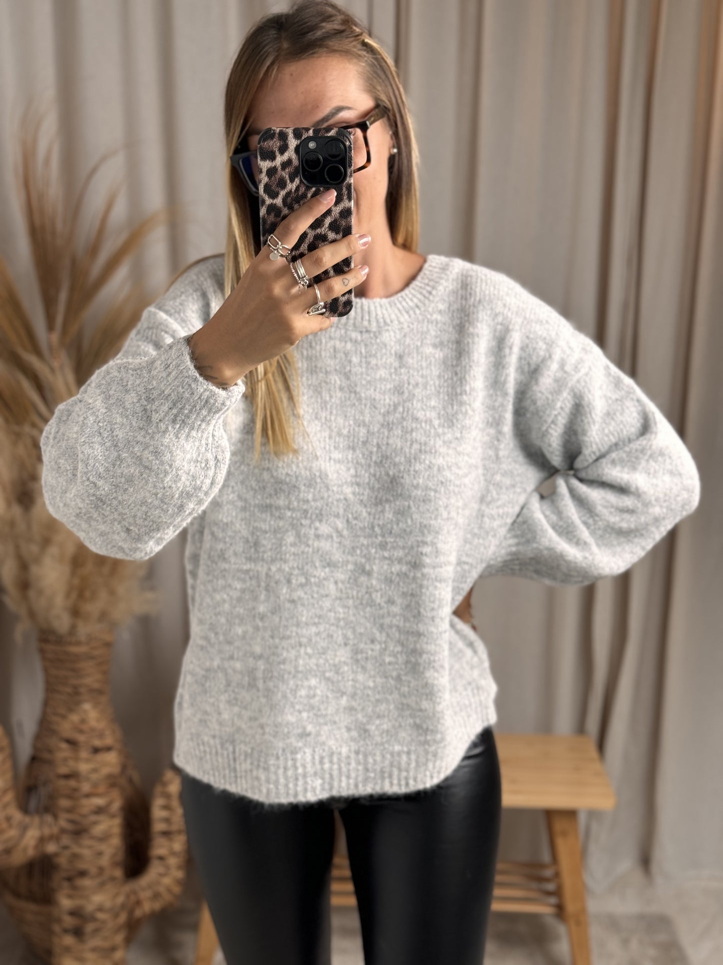 PULL NOEUDS GRIS 🎀