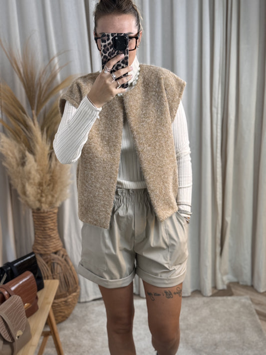 SHORT SIMILI BEIGE