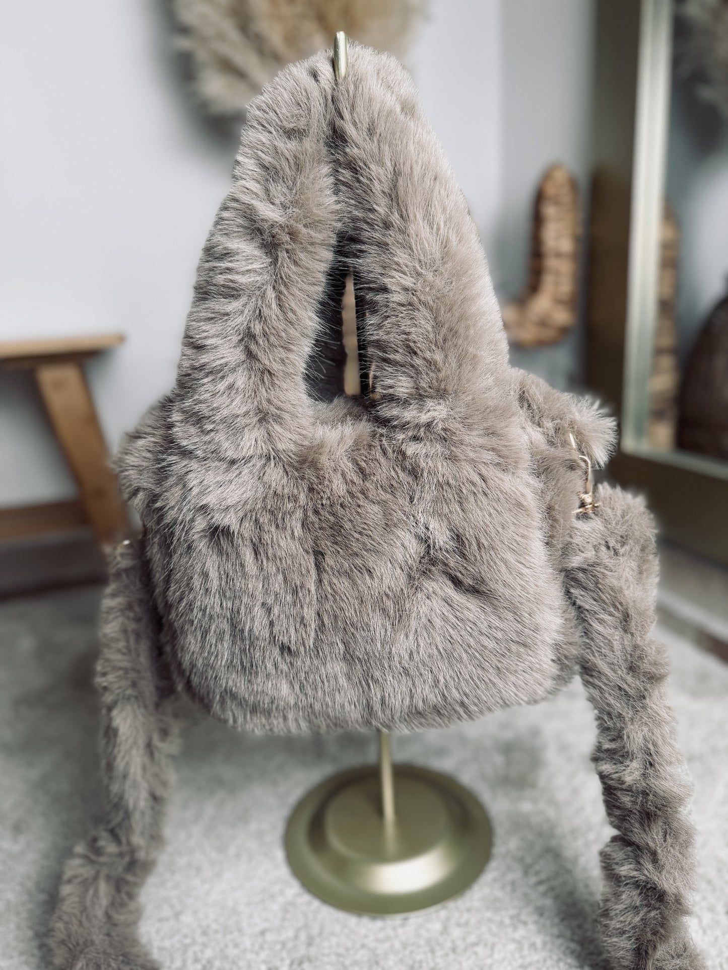 SAC FAUSSE FOURRURE TAUPE