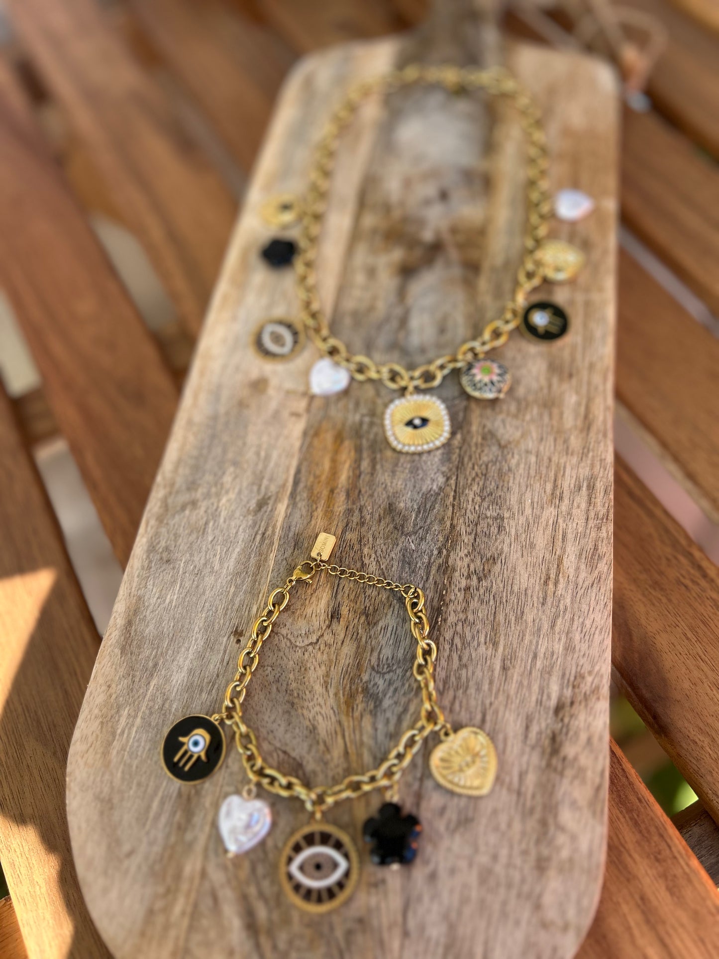 BRACELET 🧿 NOIR