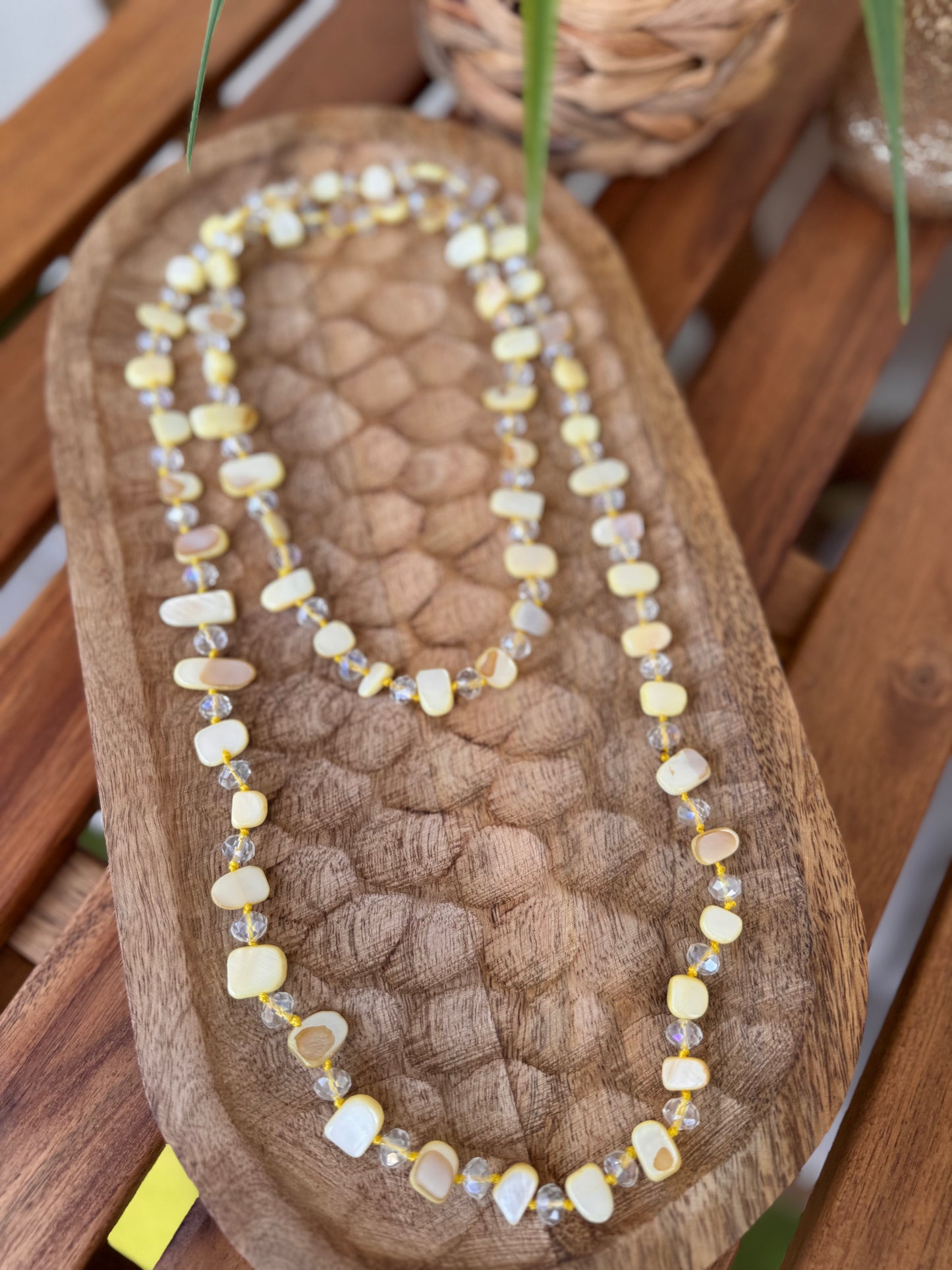 COLLIER SAUTOIR JAUNE